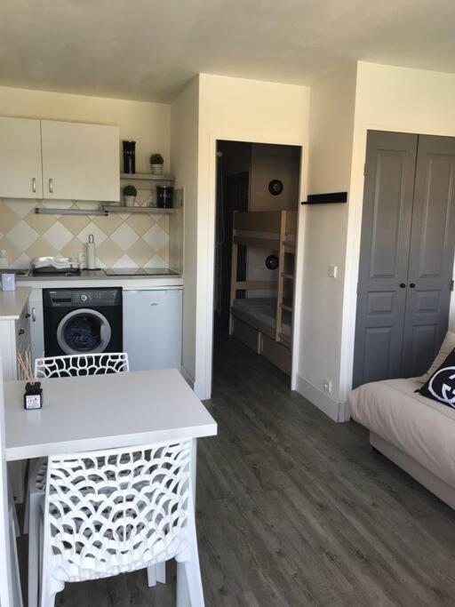 Les Issambres Superbe Studio Avec Terrasse Roquebrune-sur-Argens Exterior foto